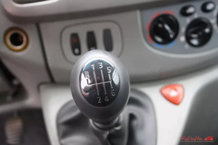 Renault trafic zdjęcie 26