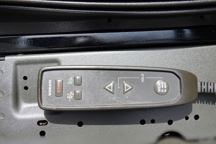 Volvo FH 500 / KLIMA POSTOJOWA / I-SAVE / NOWY MODEL  / PO ZŁOTYM KONTRAKCIE SERWISOWYM zdjęcie 25