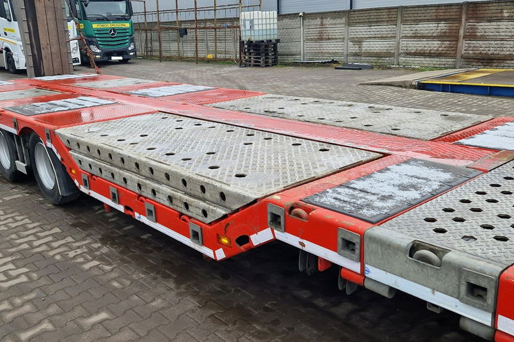 BODEX ZESTAW ROZSUWANA 3 OSIE LAWETA NACZEPA NISKOPODŁOGOWA ZESTAW ROZSUWANA 3 OSIE LAWETA zdjęcie 23