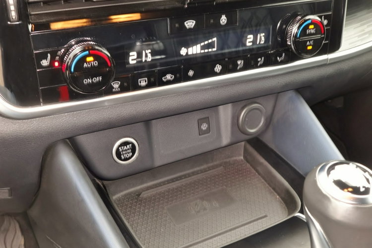 Nissan Qashqai Tekna + Navi Panorama Full zdjęcie 18