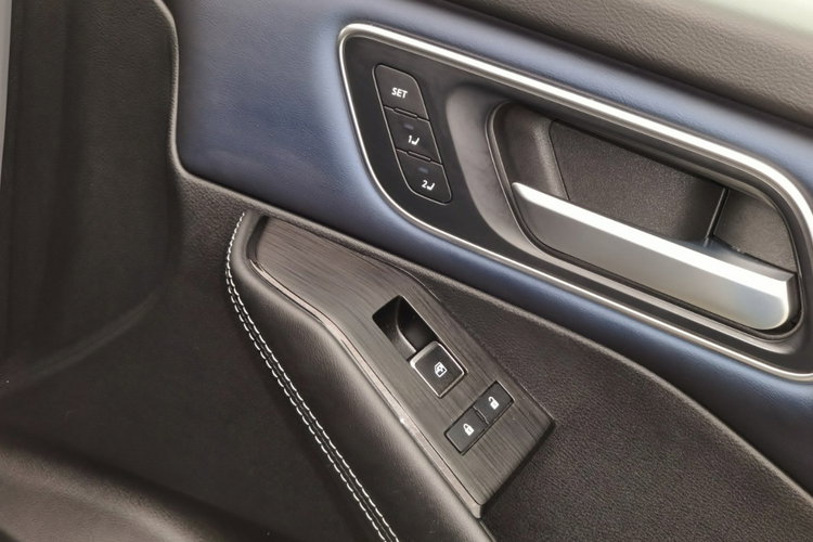 Nissan Qashqai Tekna + Navi Panorama Full zdjęcie 30