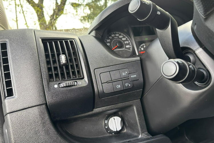 Citroen Jumper 2017 2.0 165KM L4H2 9osobowy 3t na haku Salon Polska Klimatronic Klima zdjęcie 10