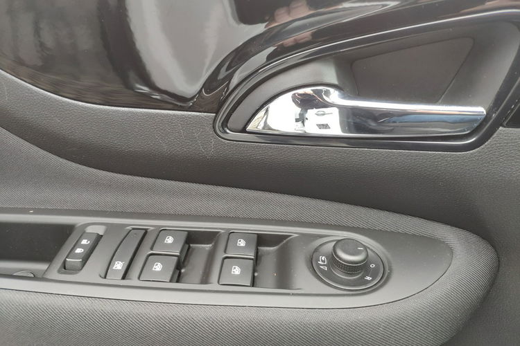 Opel Mokka Turbo Active + OnStar zdjęcie 23