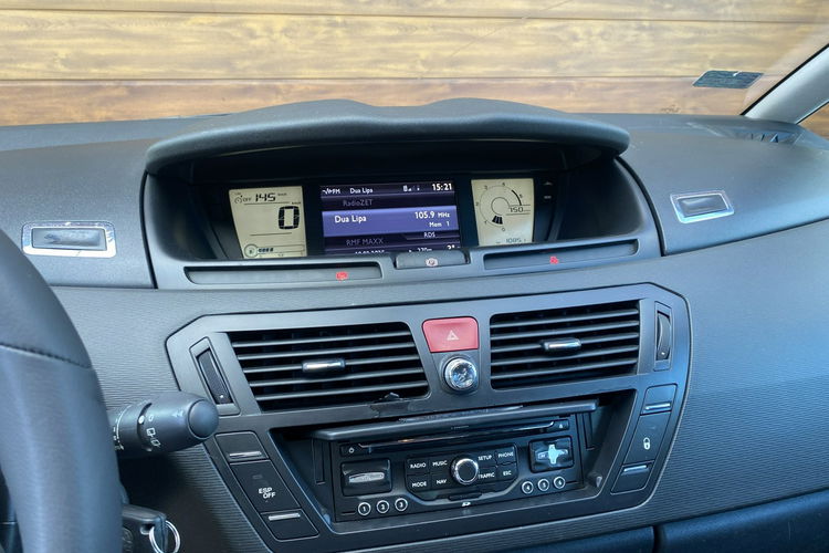 Citroen C4 10r. 1.6 hdi nawigacja klimatronik czujniki po serwisie zdjęcie 9