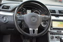 Volkswagen Passat Highline Radar ACC Kamera 4-Motion bi-Xenon Ledy Skóry Navi 2xParktr. zdjęcie 24