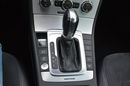 Volkswagen Passat Highline Radar ACC Kamera 4-Motion bi-Xenon Ledy Skóry Navi 2xParktr. zdjęcie 27