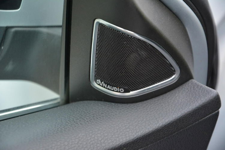 Volkswagen Passat Highline Radar ACC Kamera 4-Motion bi-Xenon Ledy Skóry Navi 2xParktr. zdjęcie 32