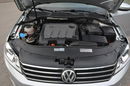 Volkswagen Passat Highline Radar ACC Kamera 4-Motion bi-Xenon Ledy Skóry Navi 2xParktr. zdjęcie 39