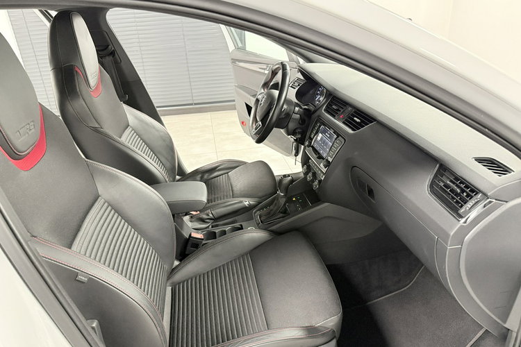 Skoda Octavia RS 2.0 TDI 184KM CHALLENGE VRS Mode AppleCar Bi-Xenon El.Klapa NIEMCY zdjęcie 21