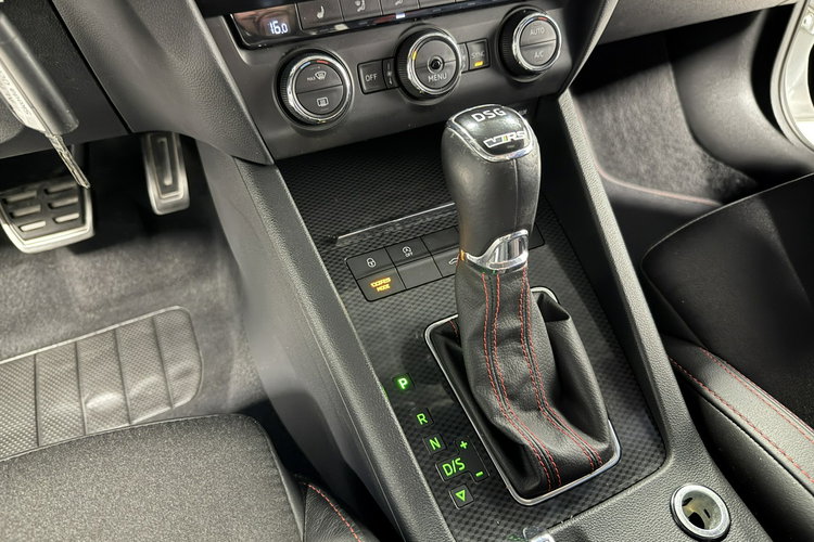 Skoda Octavia RS 2.0 TDI 184KM CHALLENGE VRS Mode AppleCar Bi-Xenon El.Klapa NIEMCY zdjęcie 29