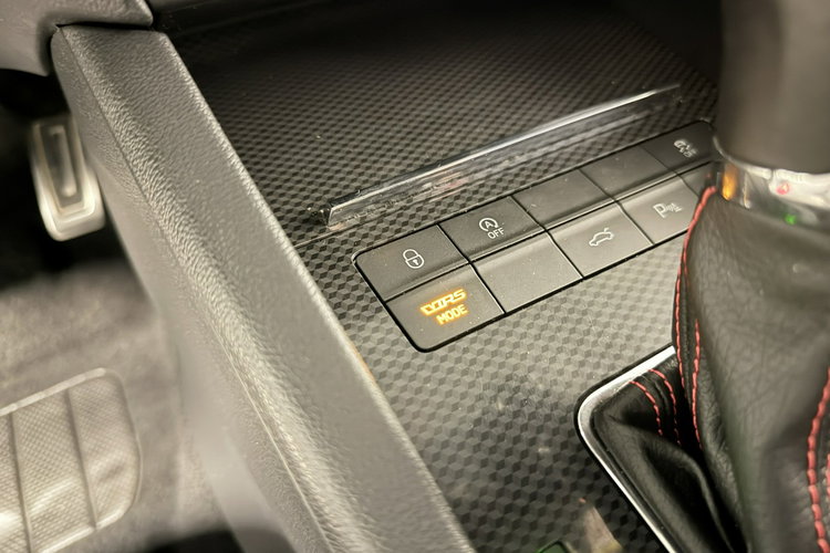 Skoda Octavia RS 2.0 TDI 184KM CHALLENGE VRS Mode AppleCar Bi-Xenon El.Klapa NIEMCY zdjęcie 30