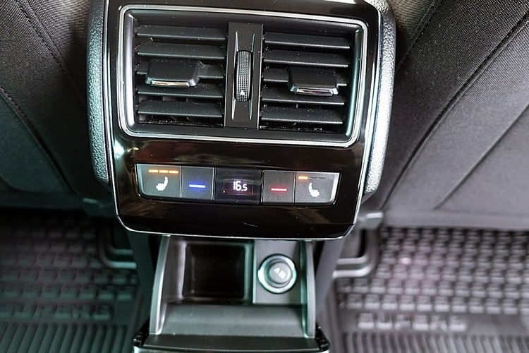 Skoda Superb STYLE+Automat+Led Gwarancja FABRYCZNA do 2027r 1wł Kraj Bezwypadkowy 4x2 zdjęcie 11