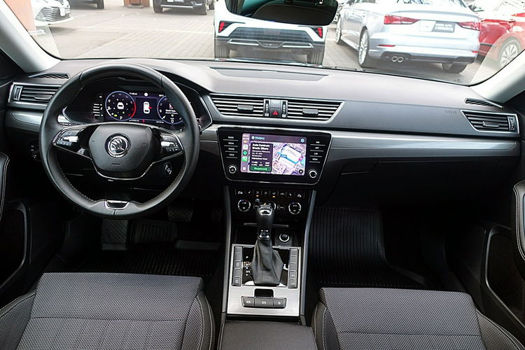 Skoda Superb STYLE+Automat+Led Gwarancja FABRYCZNA do 2027r 1wł Kraj Bezwypadkowy 4x2 zdjęcie 12