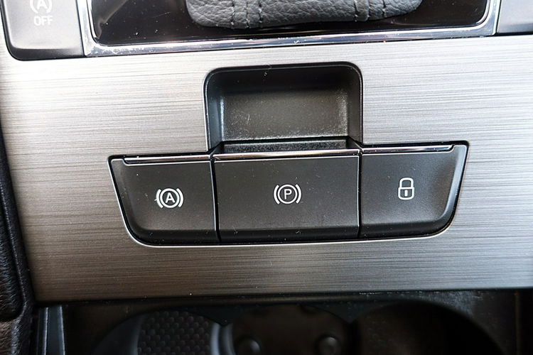 Skoda Superb STYLE+Automat+Led Gwarancja FABRYCZNA do 2027r 1wł Kraj Bezwypadkowy 4x2 zdjęcie 19