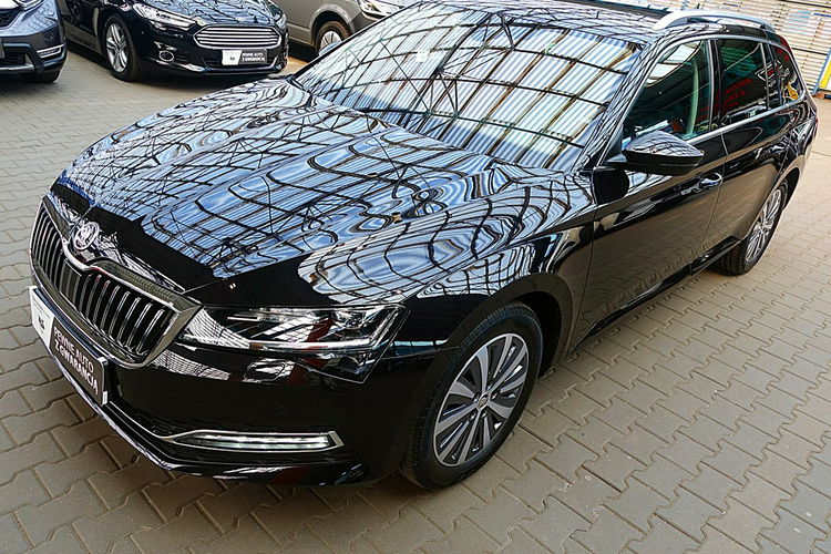 Skoda Superb STYLE+Automat+Led Gwarancja FABRYCZNA do 2027r 1wł Kraj Bezwypadkowy 4x2 zdjęcie 64