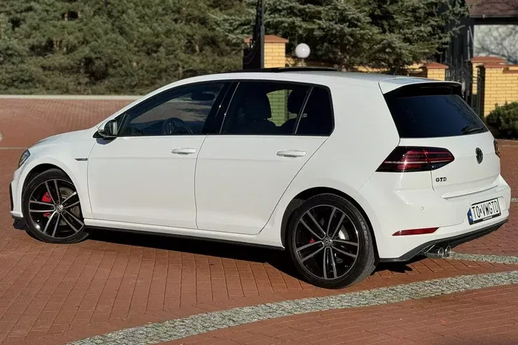 Volkswagen golf zdjęcie 9