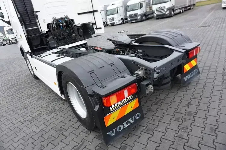 Volvo FH / 460 / EURO 6 / ACC / NISKI zdjęcie 21
