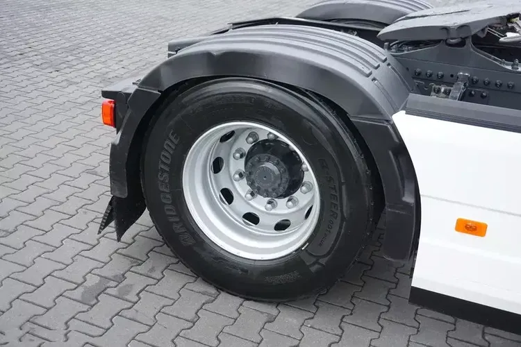Volvo FH / 460 / EURO 6 / ACC / NISKI zdjęcie 36