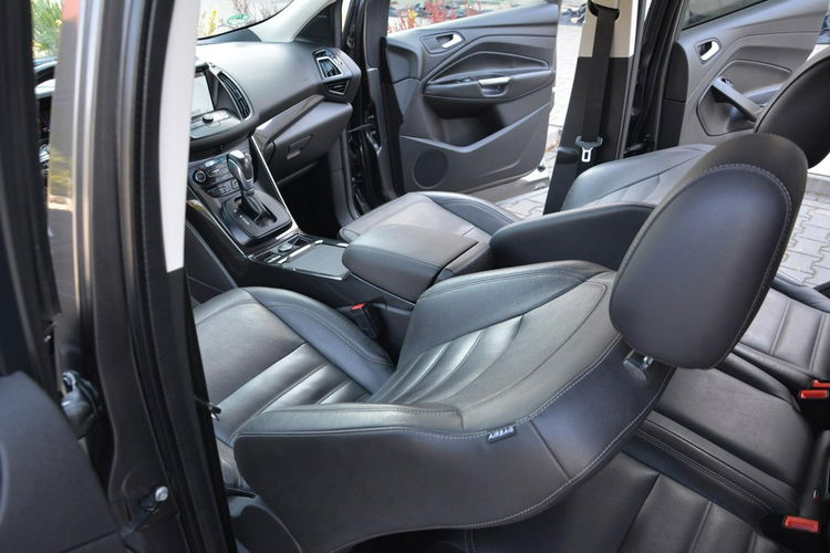 Ford Kuga Titanium 4WD Panorama Skóry Ledy Navi Kamera Panorama El.Klapa ASO zdjęcie 24