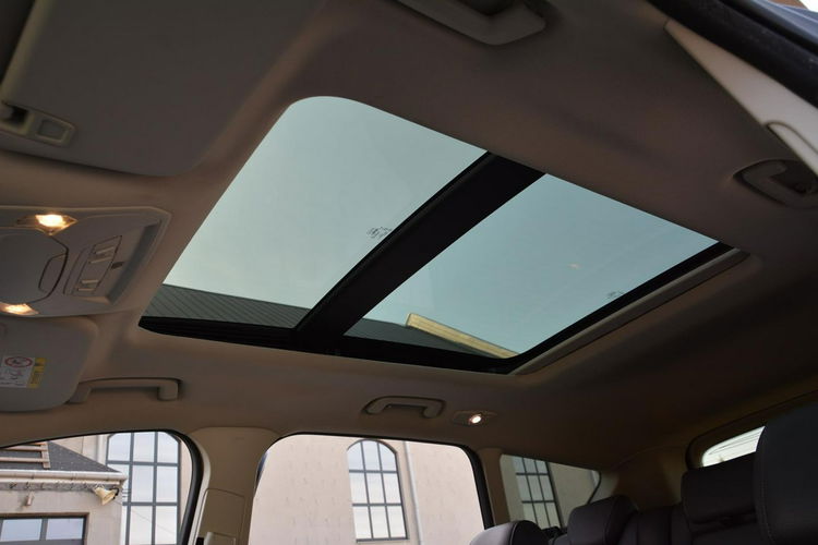Ford Kuga Titanium 4WD Panorama Skóry Ledy Navi Kamera Panorama El.Klapa ASO zdjęcie 27
