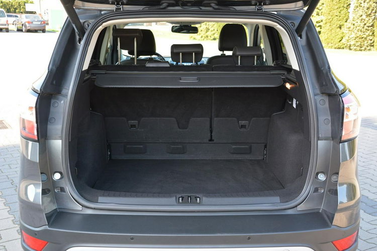 Ford Kuga Titanium 4WD Panorama Skóry Ledy Navi Kamera Panorama El.Klapa ASO zdjęcie 37
