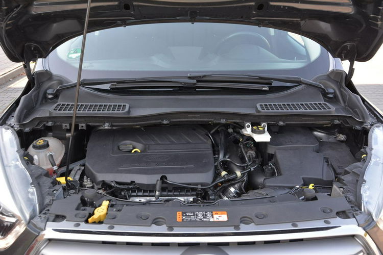 Ford Kuga Titanium 4WD Panorama Skóry Ledy Navi Kamera Panorama El.Klapa ASO zdjęcie 38