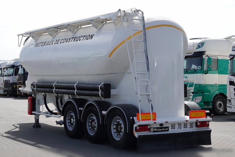 Spitzer CEMENTONACZEPA / 34 000 L / SILOS / 3 KOMORY / OSIE SAF  zdjęcie 4