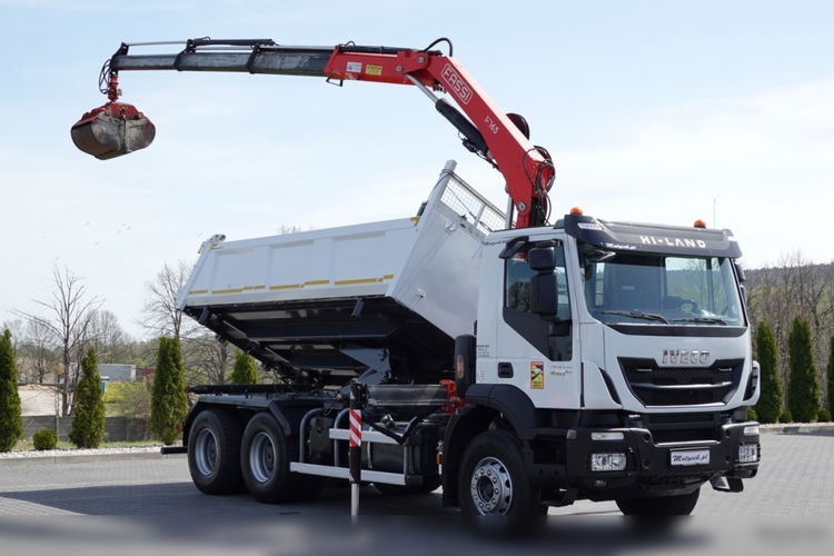 Iveco   TRAKKER 450 / 6x4 / WYWROTKA + HYDROBURTA / + HDS FASSI F165  / WYSÓW 8 M / CHWYTAK / EURO 6 zdjęcie 12