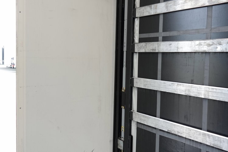 Volvo FH 500 / I-SAVE / XL / ZESTAW TANDEM PRZEJAZDOWY 120 M3 / 2023 / I-PARK COOL / ZAWIESIE DOKI DO WÓZKA / PO ZŁOTYM KONTRAKCIE SERWISOWYM zdjęcie 33