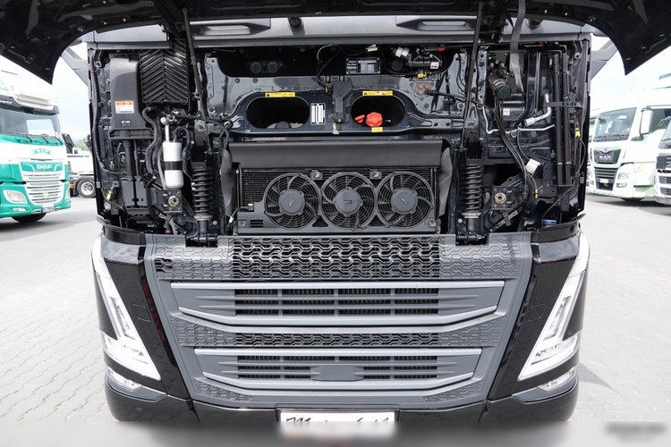 Volvo FH 500 / I-SAVE / XL / ZESTAW TANDEM PRZEJAZDOWY 120 M3 / 2023 / I-PARK COOL / ZAWIESIE DOKI DO WÓZKA / PO ZŁOTYM KONTRAKCIE SERWISOWYM zdjęcie 60