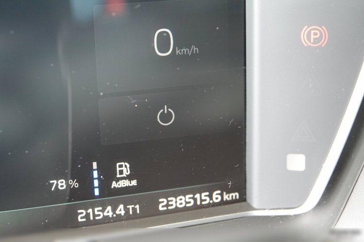 Volvo FH 500 / I-SAVE / XL / ZESTAW TANDEM PRZEJAZDOWY 120 M3 / 2023 / I-PARK COOL / ZAWIESIE DOKI DO WÓZKA / PO ZŁOTYM KONTRAKCIE SERWISOWYM zdjęcie 63