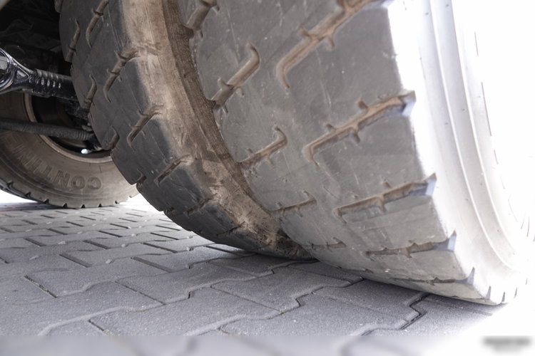 MAN TGS 32.420 / 8X4 / BETONOMIESZARKA 9 M3 / IMER / 2020 ROK / 49 000 KM zdjęcie 25