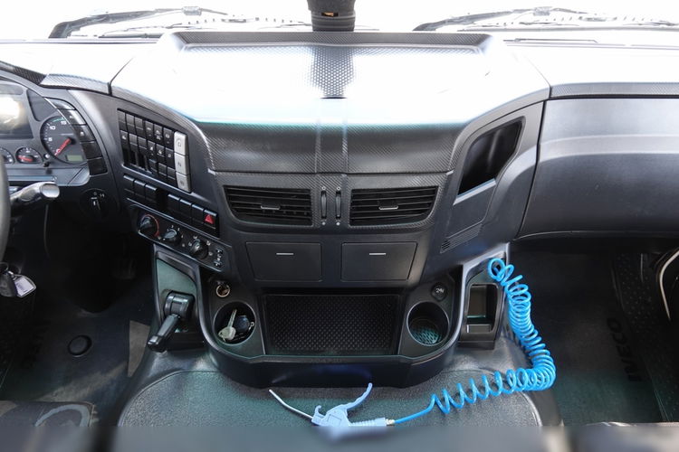 Iveco / STRALIS 310 / SKRZYNIOWY- 8 M / 4x2 / EURO 6 zdjęcie 30