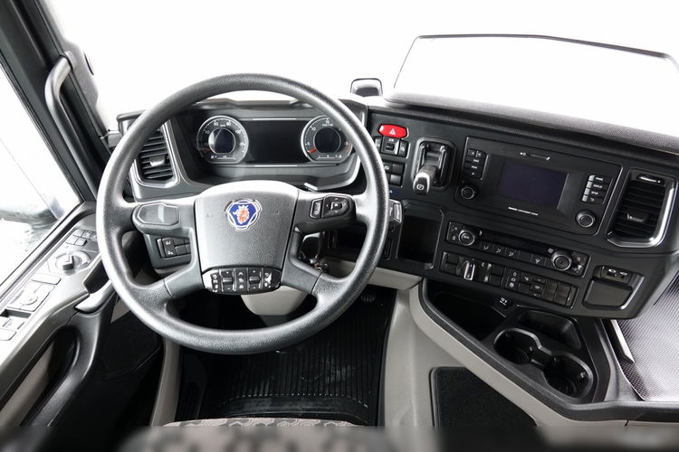 Scania R 500 / RETARDER / 2020 ROK / PO KONTRAKCIE SERWISOWYM zdjęcie 29