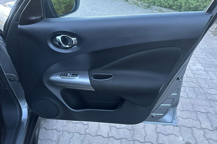 Nissan Juke 2015 1.2 benzyna 115km bezwypadkowy panorama xenon 2 komplety alu zdjęcie 16