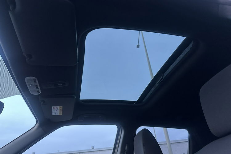 Nissan Juke 2015 1.2 benzyna 115km bezwypadkowy panorama xenon 2 komplety alu zdjęcie 21