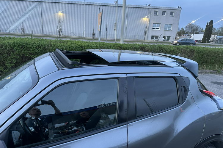 Nissan Juke 2015 1.2 benzyna 115km bezwypadkowy panorama xenon 2 komplety alu zdjęcie 32