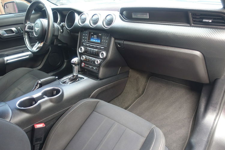 Ford Mustang Oferta Prywatna 2.3 Benzyna 317KM Świetny Stan 80 tyś KM zdjęcie 12