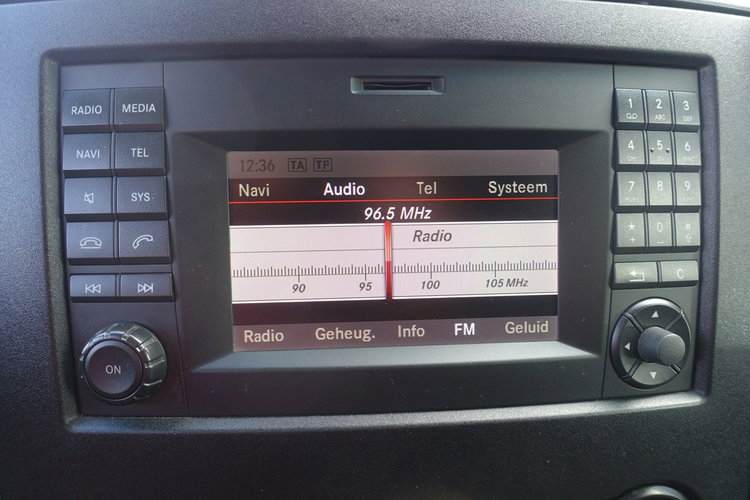 Mercedes Sprinter R E Z E R W A C J A zdjęcie 25