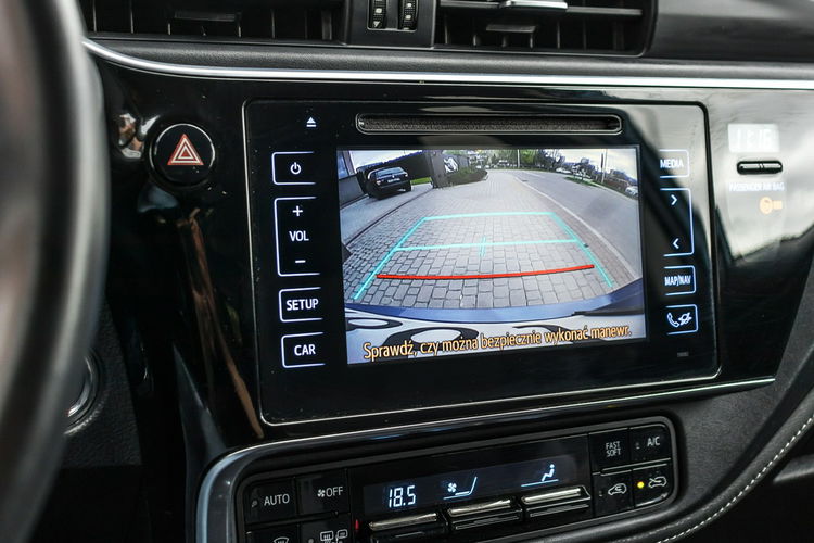 Toyota Auris 1.8_Hybryda_99KM_141 tyś. km zdjęcie 21