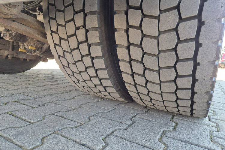 FL 290 Volvo FL 290/ CHŁODNIA IZOTERMA/FRIGOBLOCK/ 3 KOMORY/ / NISKIE KM zdjęcie 13