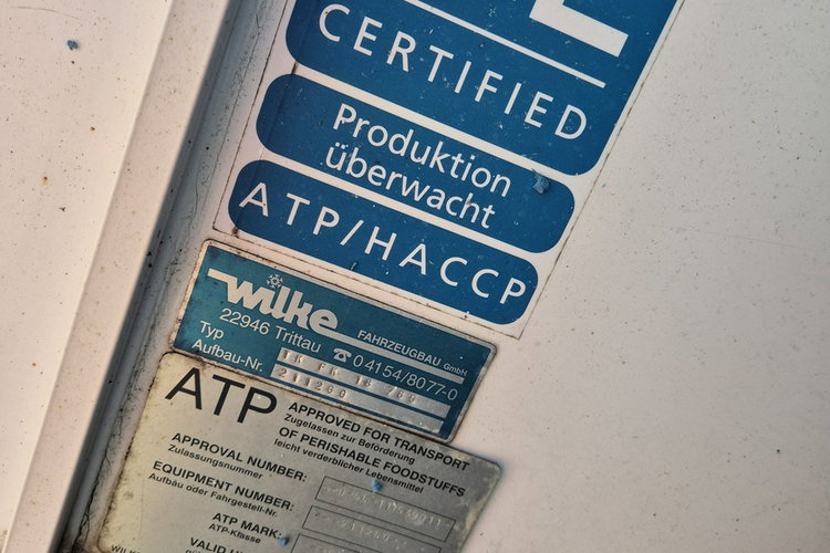 FL 290 Volvo FL 290/ CHŁODNIA IZOTERMA/FRIGOBLOCK/ 3 KOMORY/ / NISKIE KM zdjęcie 17