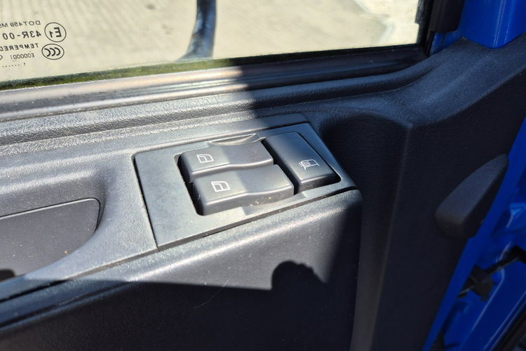 FL 290 Volvo FL 290/ CHŁODNIA IZOTERMA/FRIGOBLOCK/ 3 KOMORY/ / NISKIE KM zdjęcie 26