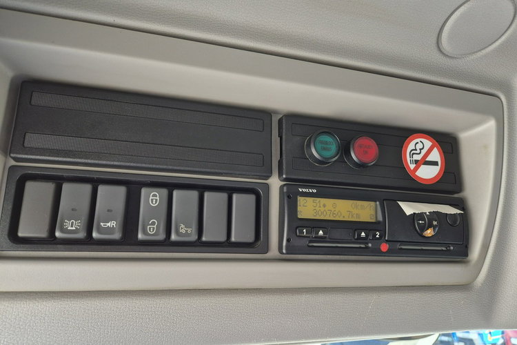 FL 290 Volvo FL 290/ CHŁODNIA IZOTERMA/FRIGOBLOCK/ 3 KOMORY/ / NISKIE KM zdjęcie 31