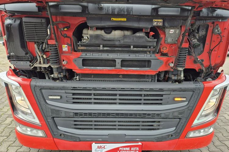 FM 330 Volvo FM 330/ SKRZYNIA / HDS HIAB 840KG / KABINA SYPIALNIANA /AUTOMAT zdjęcie 40