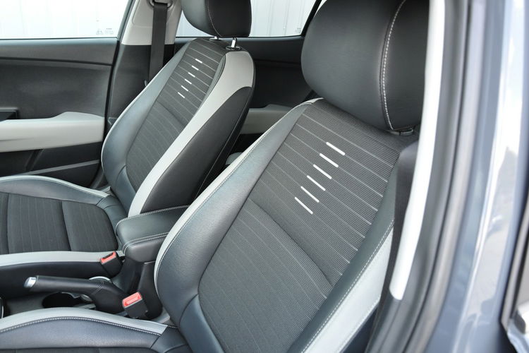 Kia Stonic 1.2B Manual5-G Podgrz.Kier. Kamera Automat Klimat. Salon PL 1wł Gwar. zdjęcie 13