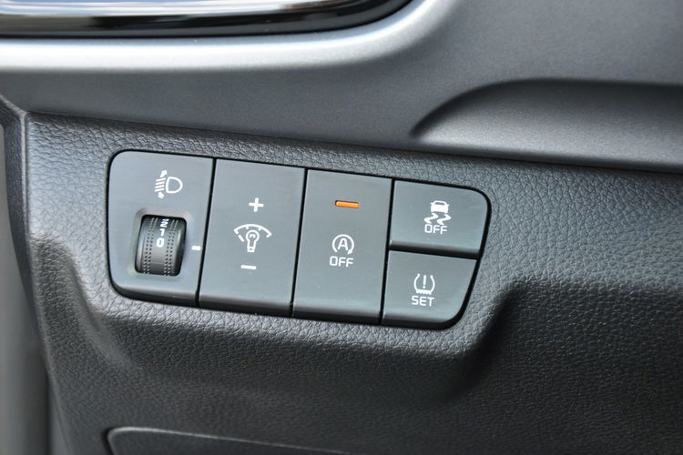 Kia Stonic 1.2B Manual5-G Podgrz.Kier. Kamera Automat Klimat. Salon PL 1wł Gwar. zdjęcie 14