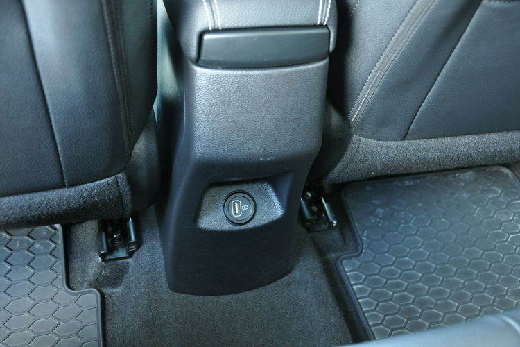 Kia Stonic 1.2B Manual5-G Podgrz.Kier. Kamera Automat Klimat. Salon PL 1wł Gwar. zdjęcie 26