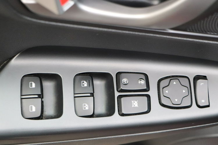 Hyundai Kona AUTOMAT,  navi,  4x4,  parktronic,  zarejestrowany zdjęcie 7