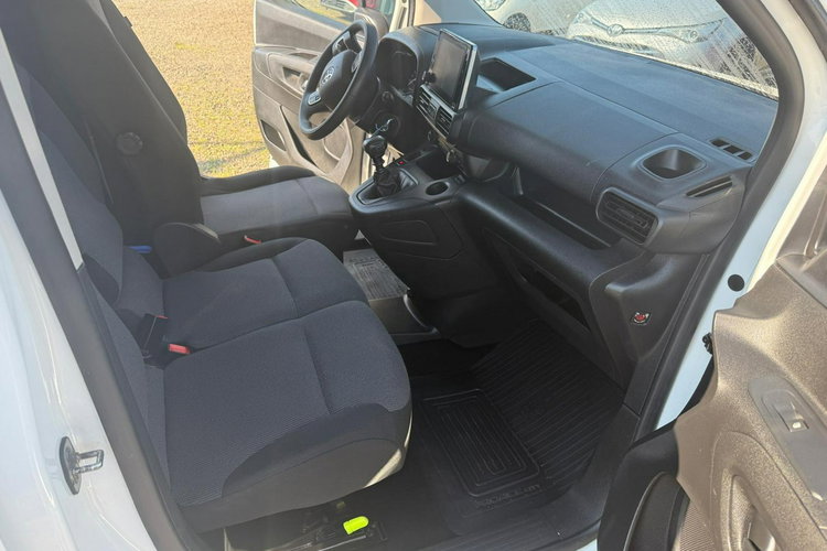 Toyota Proace City navi,  klima,  70tys.km zdjęcie 7